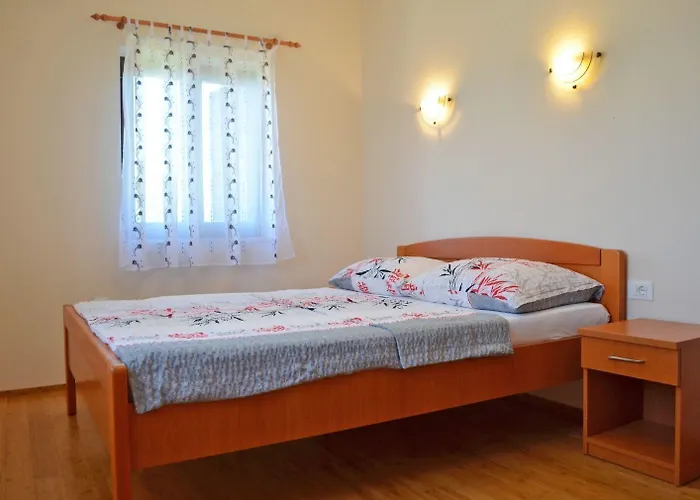 Semesterbostad House Mary Medulin