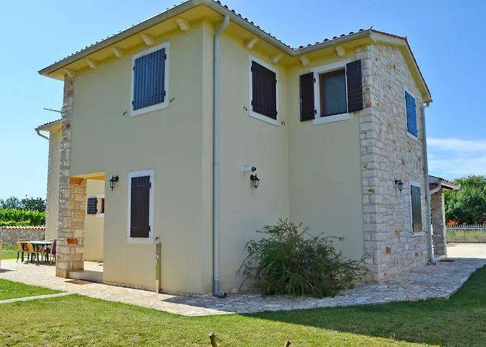 House Mary Semesterbostad *